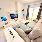 아파트 Mediterranean Hideaway 베날마데나코스타